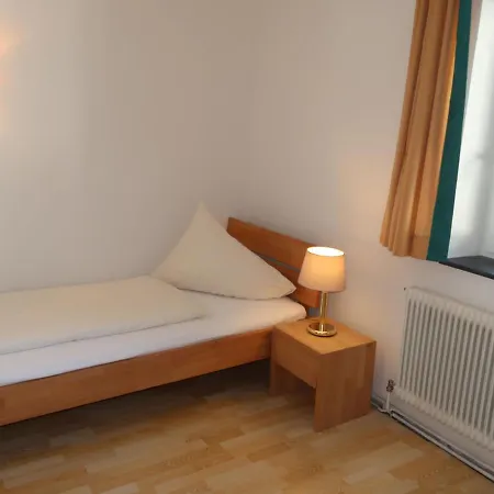Altes Zollhaus-4 By Interhome דירה נאודרס